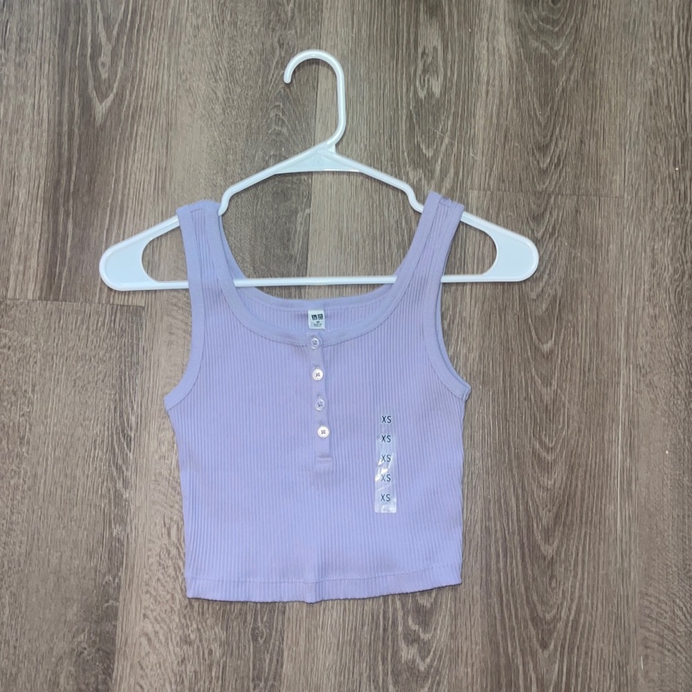 Uniqlo purple tank